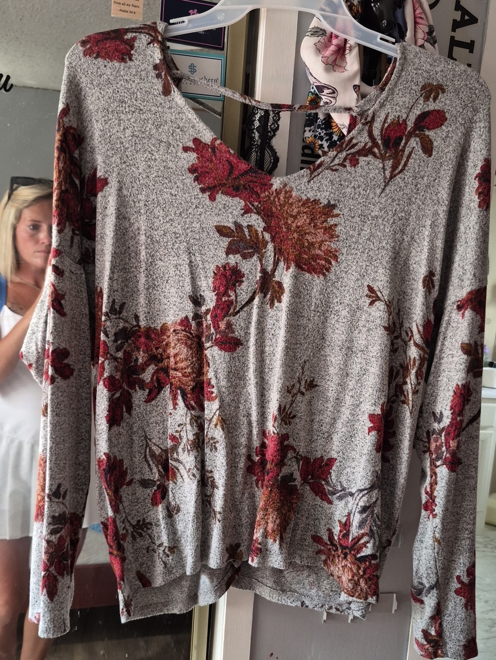 Cozy Floral V-Neck Sweater Top - Red Floral on Heather Gray Maurices Xl